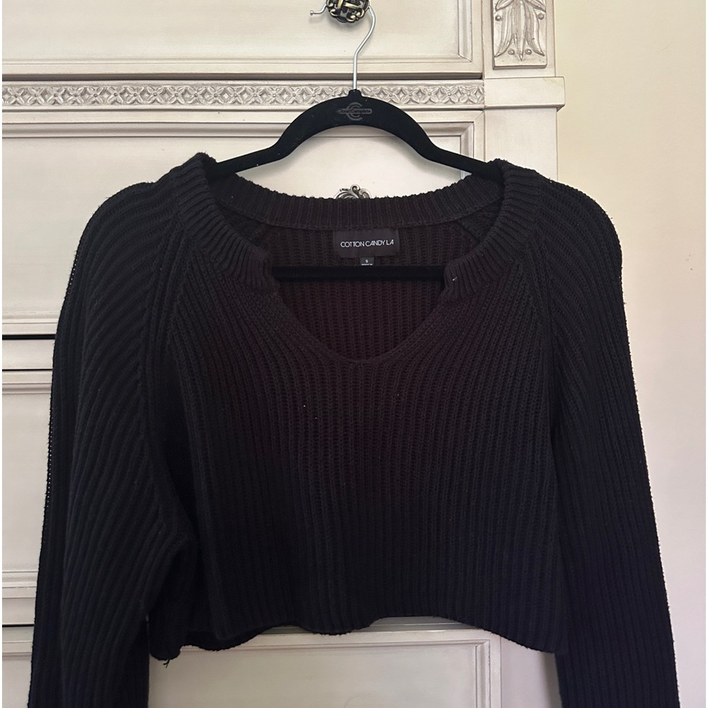 Pitaya black knit cropped sweater NWOT